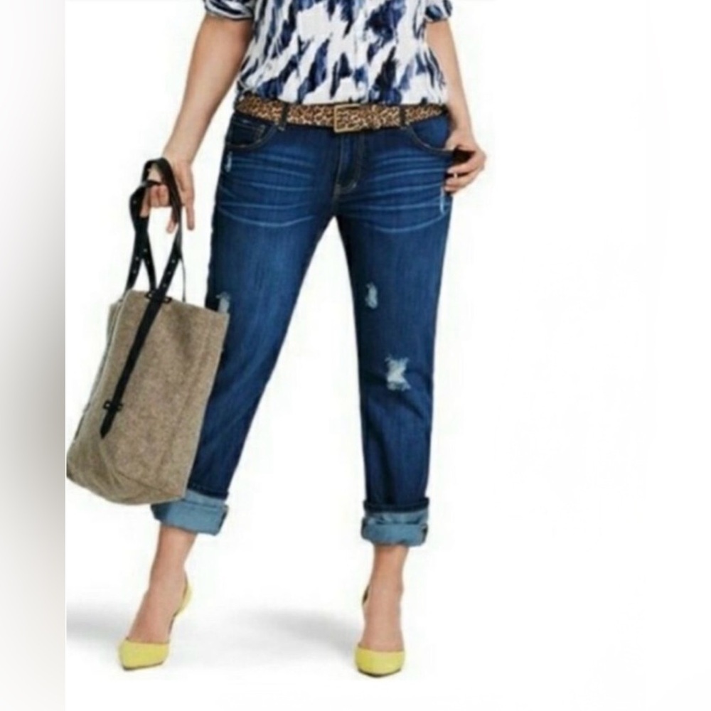 ~CAbi Slim Boyfriend Distressed Jeans